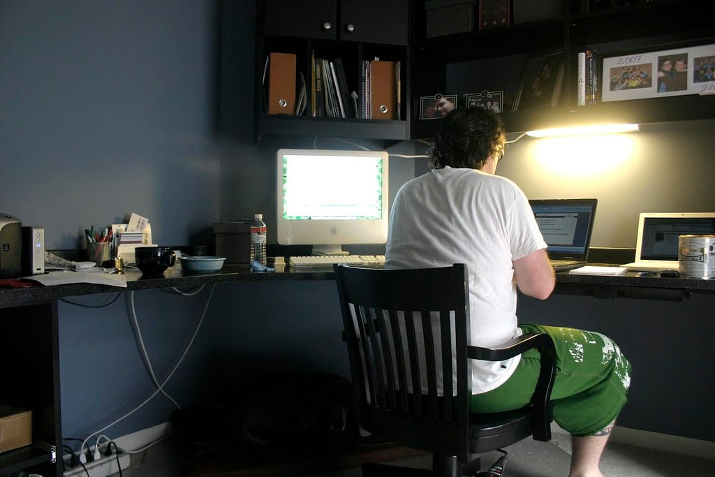 Accountable Plans: How Founders Reimburse Themselves Tax-Free Through Their S-Corp