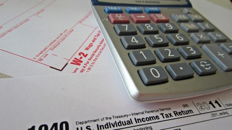 Quarterly Estimated Tax & Safe Harbor for Founders With Lumpy 2026 Income